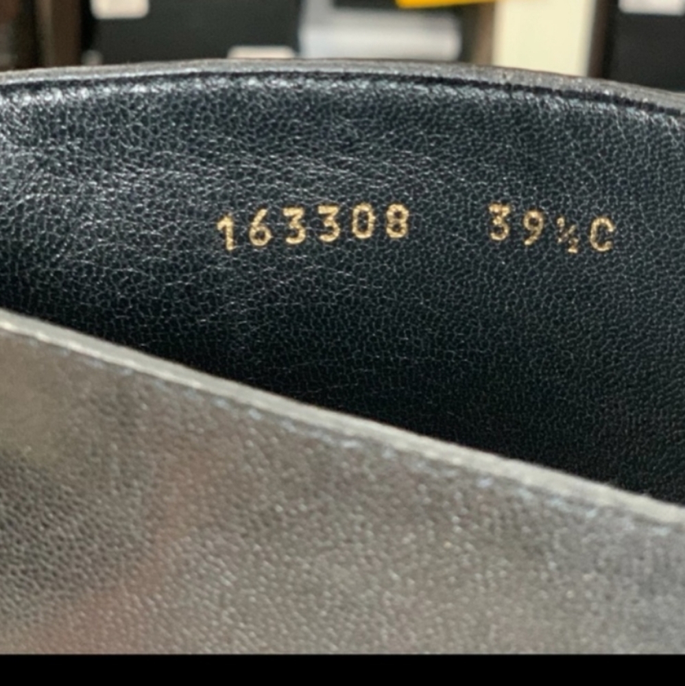 GUCCI black leather boots with box